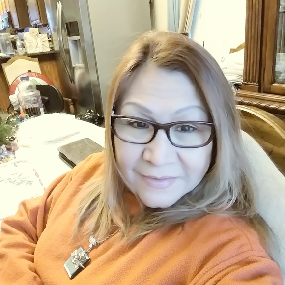 Meet your Posher, Hilda - Picture 1 of 1